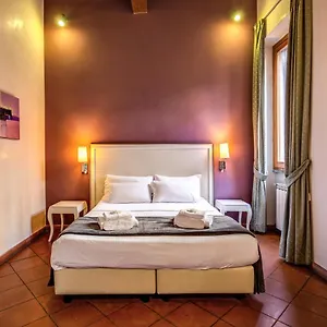 O Magenta Fico 2 2*, Rome Italie